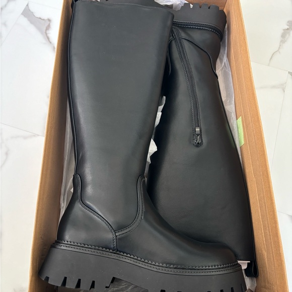 Steven Madden Brenna Black Brand New with Box Size 38 and Size 40 - Picture 1 of 11